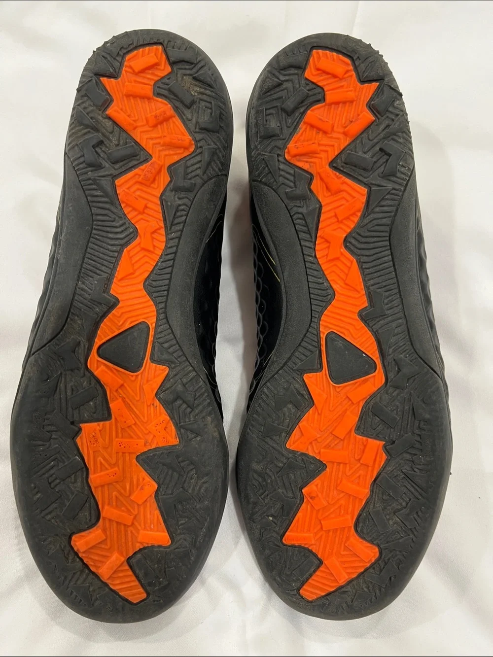 Hawkwell Black & Orange Kids Indoor Soccer Sneakers
